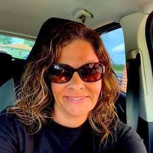 Meet your Posher, Alisa